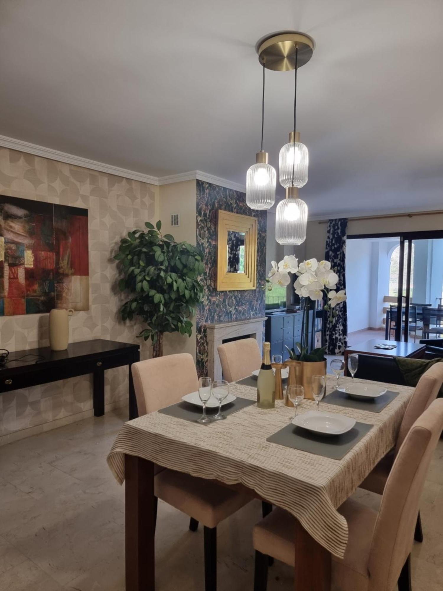Luxurious Holiday Home In Benahavis Exterior photo